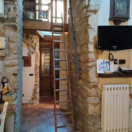 La Grotta Del Leone Feriehus *