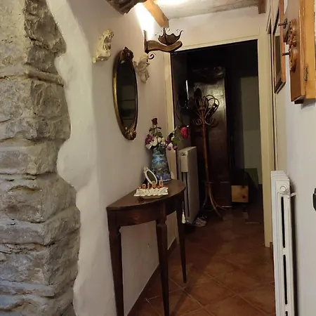 La Grotta Del Leone Feriehus *